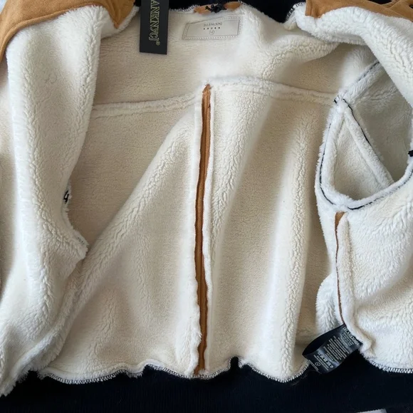 NWT - [Blank NYC] Women’s Varsity Jacket Faux Suede Bomber, Size M - Picture 8 of 11